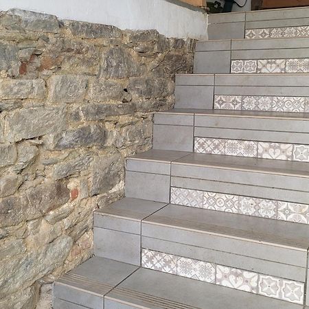 Freundliches Appartement - Bitte Angaben Zum Gastgeber Lesen Wehrheim المظهر الخارجي الصورة